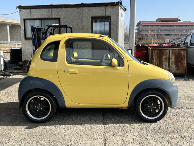 �y�x�����z���i�X�z���Ԃ������������܂��āA���ɗL�������܂��B�݌Ɏԗ��ɂȂ�܂��̂ŁA���񂲓s���̋X�������ɁA���ɗ��ĉ������B���X�\��������ƁA���ē����X���[�Y�ł��B