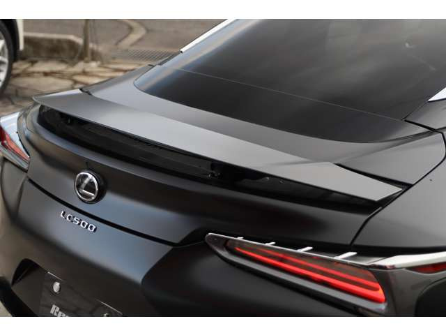 S�p�b�P�[�W��p�̃A�N�e�B�u�E�B���O�𑕔����Ă��܂�!