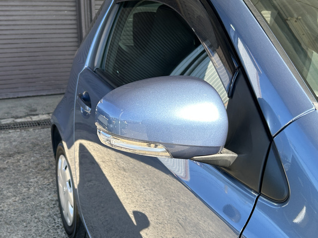 �y�x�����z���i�X�z���Ԃ������������܂��āA���ɗL�������܂��B�݌Ɏԗ��ɂȂ�܂��̂ŁA���񂲓s���̋X�������ɁA���ɗ��ĉ������B���X�\��������ƁA���ē����X���[�Y�ł��B