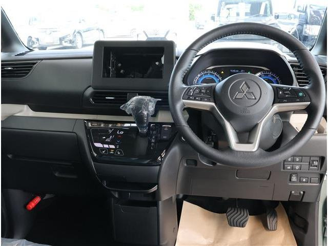 デリカミニG プレミアム リミテッド エディション