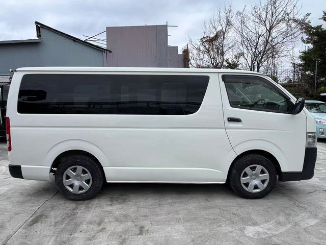 ハイエースバン3.0 DX ロング ディーゼル
