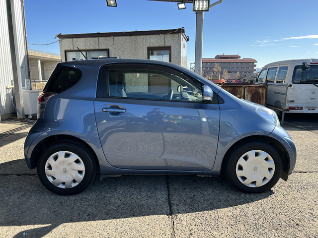 �y�x�����z���i�X�z���Ԃ������������܂��āA���ɗL�������܂��B�݌Ɏԗ��ɂȂ�܂��̂ŁA���񂲓s���̋X�������ɁA���ɗ��ĉ������B���X�\��������ƁA���ē����X���[�Y�ł��B