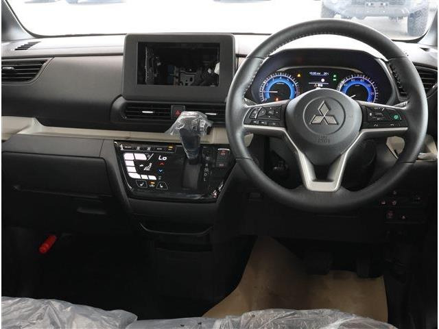 デリカミニG プレミアム リミテッド エディション