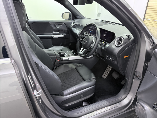 ������Ƃ����i�̗ǂ��C���e���A�B�g�p���̖����ƂĂ��������R���f�B�V�����ł��B�t���A�}�b�g�܂ŉ���̂Ȃ���������ۂ��Ă��܂��B�։��Ŏg���Ă܂����̂ŁA�C�ɂȂ��������͗L��܂���B