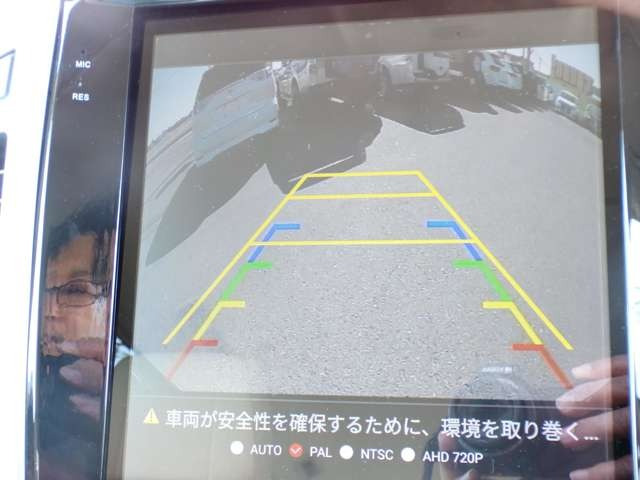 ★今、お乗りのお車の車検が切れちゃう!なんて方には代車も無料で貸し出し可能です★車がなくなると困るという方結構多いんですよね★ご用意はしてありますが貸し出し中もございますのでご確認下さい★
