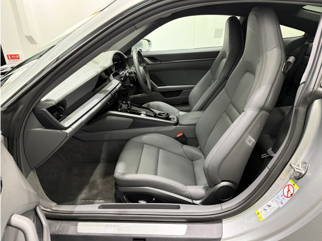 ���ǎ��A���Ԃ����T���Ȃ�JU�K���̔��X�̓��X�ɂ��C���������B�c�ƃX�^�b�t�S�����u���Îԍ���Z�\�m�}�C�X�^�[�v�u���Î����Ԕ̔��m�v���i��ۗL�B�������ڂŎd���ꂽ�ǎ��Ȏԗ���̔����Ă���܂��B