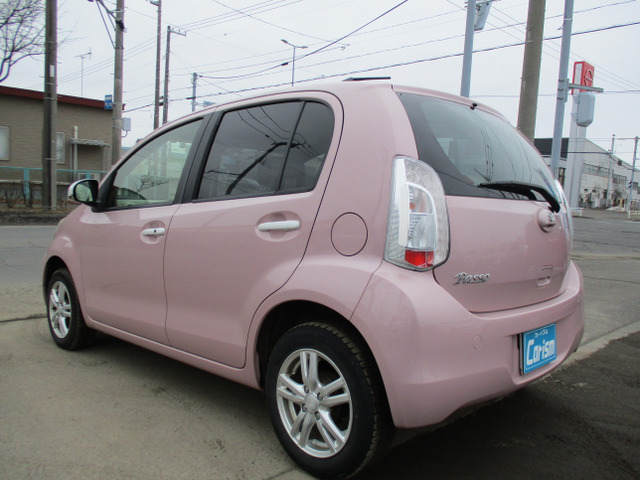 ★乗りやすい大きさの乗用車です★