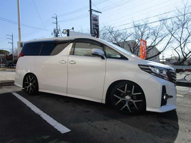 アルファード2.5 S Aパッケージ タイプ ブラック