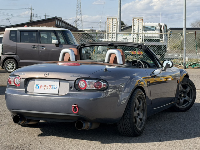 ロードスター2.0 RS