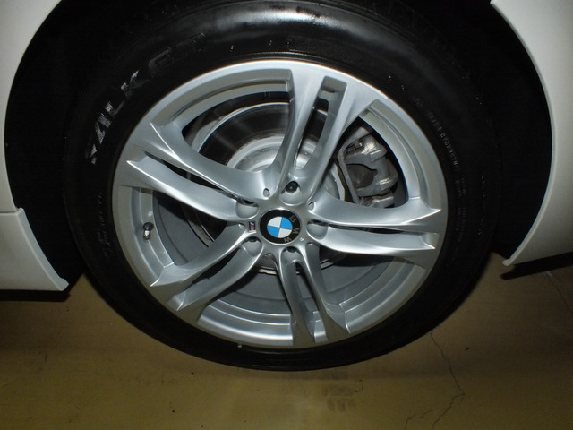 ���A���z�C�[���ɋ͂��ȏ��͌�����܂��A���Y���[�J�[�ɂă^�C����4�{���������Ē����܂��B