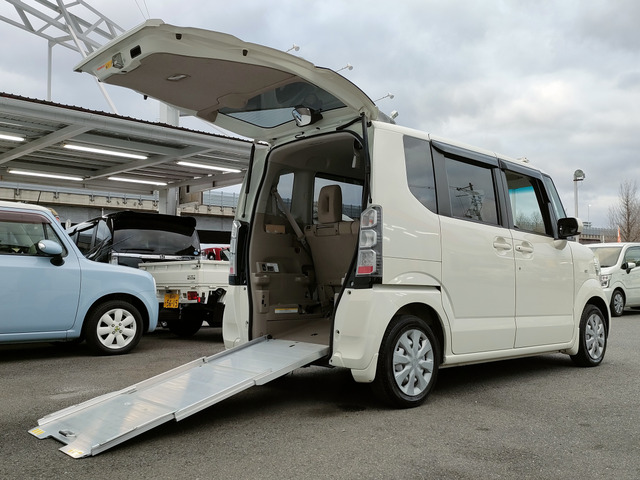 �y�J�̓������v�z �J�̓����ɒ��ÎԂ͑I�тɂ����ł���ˁB�ł����X�Ȃ���S�B�d�b�\��𒸂���Ζ��邢�������ֈړ����Ă����܂��B�������育�����������܂���(^^)v