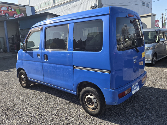 �y���q�l�ցz�S���̐V�R�ł��B���X�̎ԗ������{���������肪�Ƃ��������܂��B1��1�䎩�������Ԃ̂���œ_���A���|�A�������s���Ă���܂��̂Ő��񂲗��X�A���⍇���������B