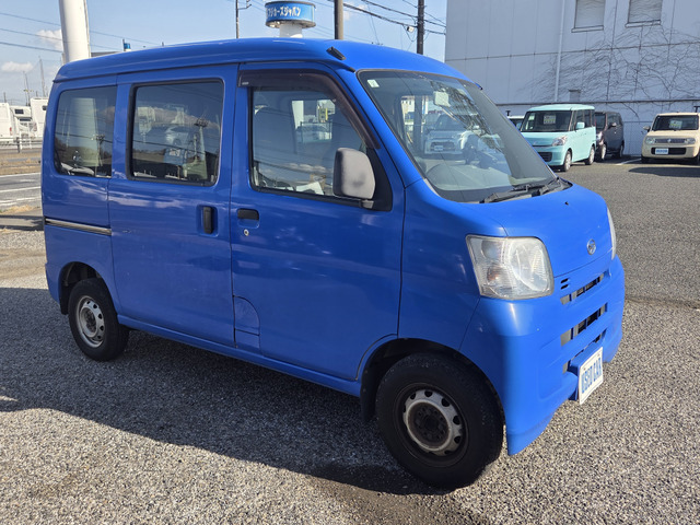 �yCar Land Link�z�͂��߂܂��āACar Land Link�ł��B���X�ł͏C���A�����A�i�r�A�t���i�̎�t�������Ђōs����Ԃ̗ǂ��ԗ��������߂₷�����i�тŔ̔��v���Ă���܂��B