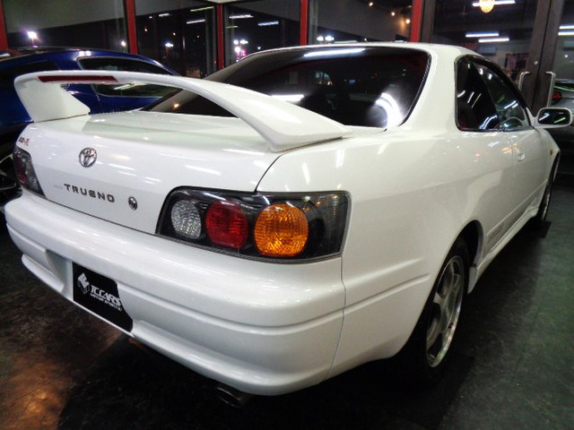 4A-GE�^VVTi20V�G���W��&6MT�~�b�V����&��p�}�t���[&�X�[�p�[�X�g���b�g�T�X&�^���[�o�[&�����A���~�z�C�[�������s5��km��t���m�[�}���Ԃł�