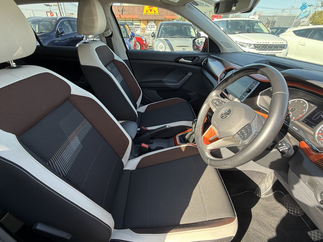 T-CrossTSI 1st プラス