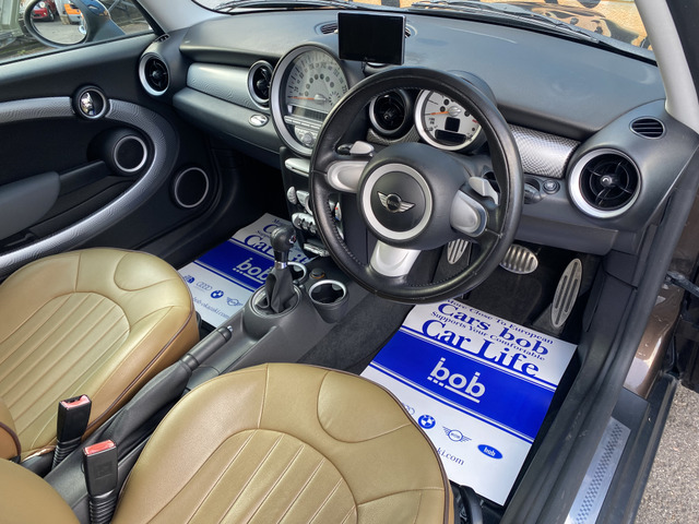 ��������Ƃ����V���v���ȓ����̑���͉��B�Ԃ̖���!�ו��ɂ܂ł�����蔲���ꂽ�f�U�C���������ł��̂Ő��񂶂�����Ƃ������������܂��B