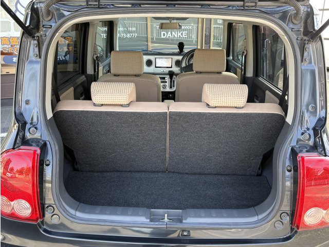 ���E�˔j�̎Ԍ����{���Ă���܂��B��Ԃ������ł�