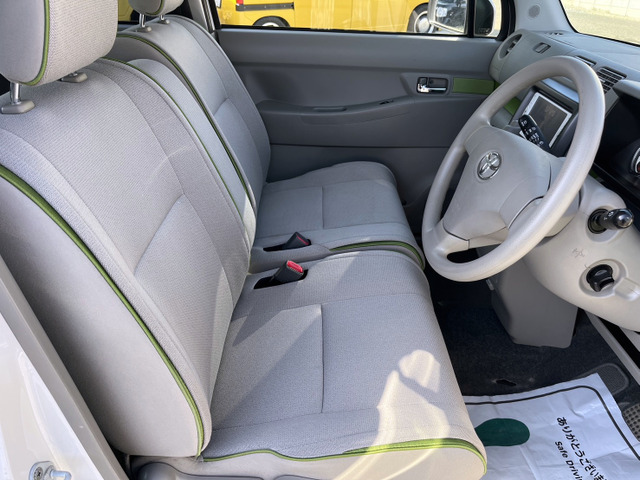 �I�u���t���̃x���`�V�[�g��