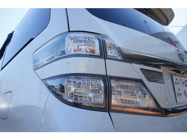 ������ƃ����e�i���X���Ă���Ԃ܂��܂����܂��B����Ȃ��Ԃ𓖓X�͏��o��10���`30�����炢�̉��i���S�ɂč݌ɂ��Ă܂��B���̗��A�C�����A���[�^�[������Ԃ̂��Ԃ͊�{�I�Ɏd���ꂵ�܂���