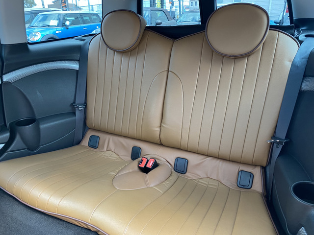 MINI�Ȃ�ł͂̃z�[���h�͂̍����V�[�g���g�p���Ă���܂��B��Ȃɂ́A�`���C���h�V�[�g����t�\�ł��B