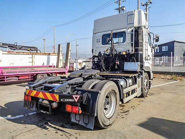 �C��R���e�i�Ɍ���11,500kg