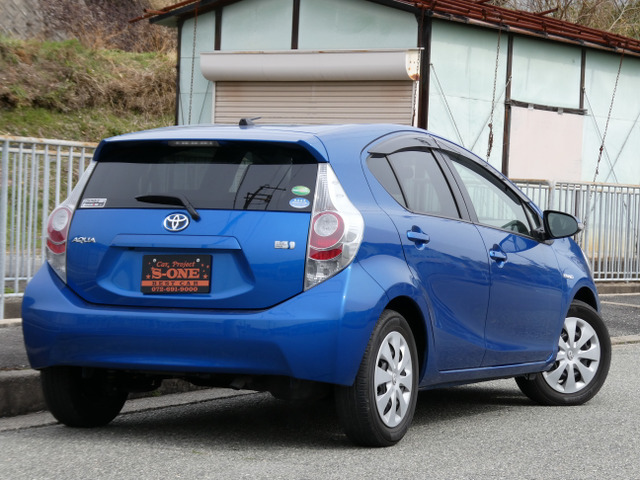 アクア1.5 S