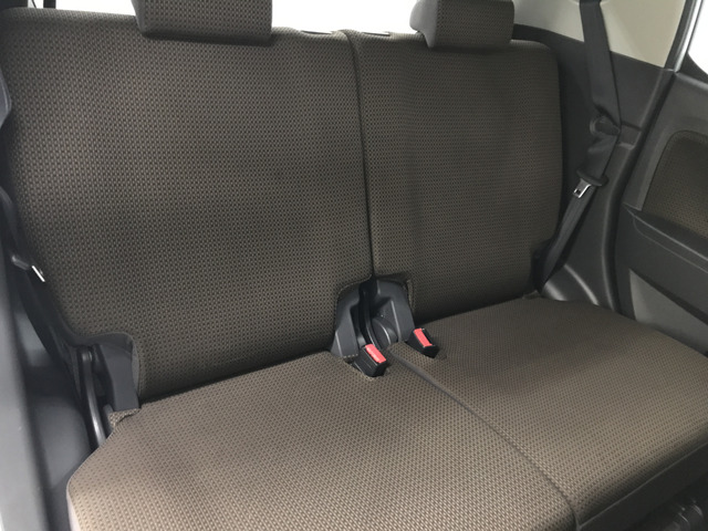 �y�K���X����̕i���z ���Ђ̓W���ԗ��ɂ�AIS�Ӓ菑�ƃI�[�g�I�[�N�V�������̍���\��ςݍ���ł��܂��B�v���C�X�{�[�h�̋��z�͏��o��݂̂��x�������z�B�i�������i���S���͈ꌩ�ɔ@�����B��ڗđR�ł��B