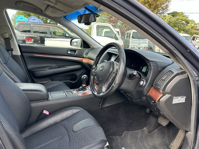 走行距離138,592kmです! 車検(令和10年1月まで)となります。