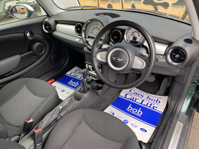 ��������Ƃ����V���v���ȓ����̑���͉��B�Ԃ̖���!�ו��ɂ܂ł�����蔲���ꂽ�f�U�C���������ł��̂Ő��񂶂�����Ƃ������������܂��B