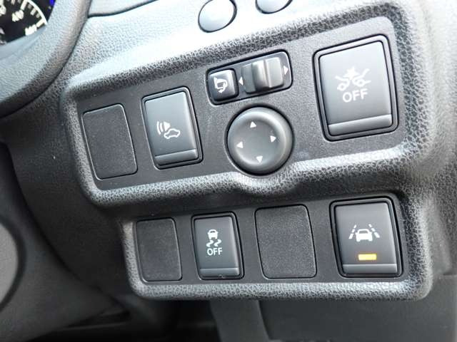 �����_�񂩂�[�Ԃ܂ŒS���c�Ƃ𒆐S�ɁA�e�X�^�b�t�S�����͂̏�A�v���ɐi�߂����Ă��������܂��B�_���Ԍɏؖ����̎葱�����ɁA�[�ԑO�Ԍ����͓_���������Ē����A�x�X�g�ȑԐ��Ŕ[�Ԃ̏����������Ē����܂���