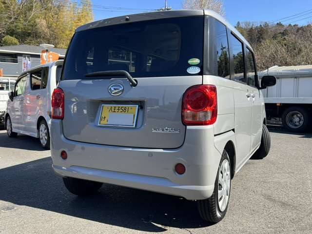 ���X�̍݌ɂ͒�g�̍H��ł�������Ɛ������A�[�Ԃ������܂��B