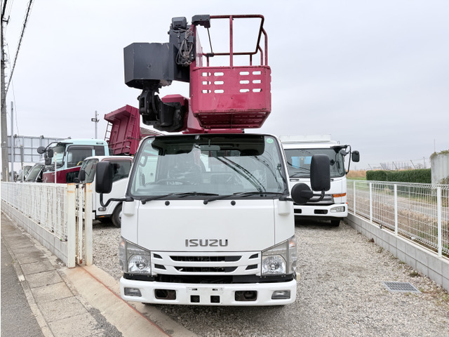 エルフ高所作業車