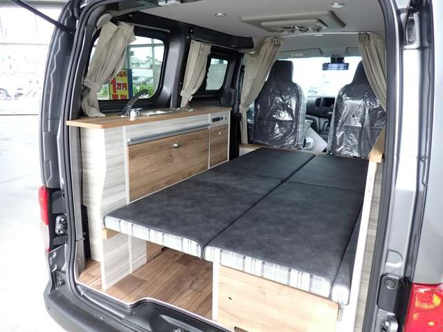 ���I�v�V������LED��������Ռ��J�[�e����ǉ����Ă��܂���