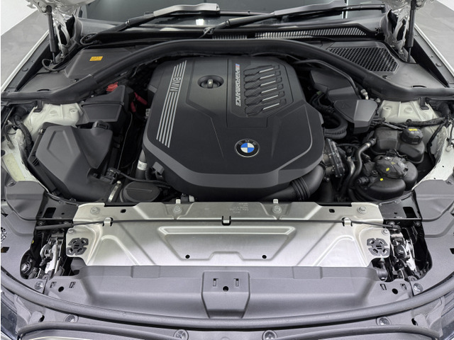 BMW���K�f�B�[���[�ɂĖ{�N1�����ɎԌ������ς݂ł��B�ו��܂ł�������Ɠ_�����ꂽ�R���f�B�V�����ł��̂ŁA���`�ύX������͂����ɂ���肢�������܂��B