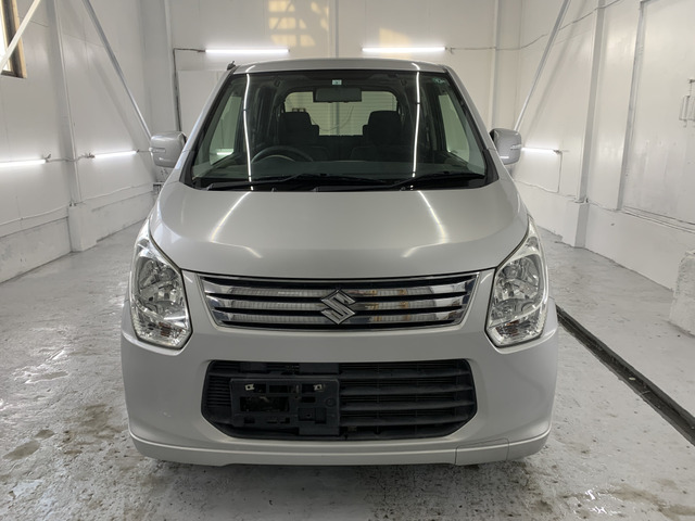 �[�ԑO�_���ł́A�G���W�����͂��ߑ����⑕���i�̓_�����X�^�b�t�����J�ɂ�点�Ē����܂��̂ň��S���ăJ�[���C�t�𑗂鎖���ł��܂�!