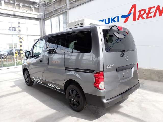 ���g���{�CNV200�~�I�́A8�i���o�[�o�^��2�N�Ԍ�!��ʂ̃o���R���r���_�[�e�B�s�[�A�E�g�h�A�f�U�C�����������āA�L�����s���O�J�[���X�C���e�O��������̔�����Ă��܂���