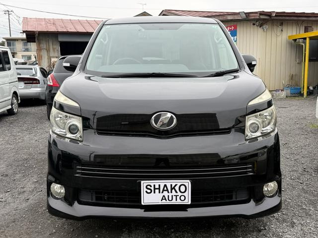 ヴォクシー2.0 Z 4WD