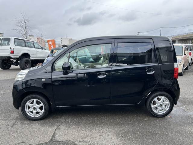 �y�x�����z���i�X�z���Ԃ������������܂��āA���ɗL�������܂��B�݌Ɏԗ��ɂȂ�܂��̂ŁA���񂲓s���̋X�������ɁA���ɗ��ĉ������B���X�\��������ƁA���ē����X���[�Y�ł��B