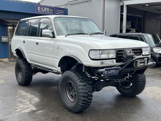 �y�x�����z���i�X�z���Ԃ������������܂��āA���ɗL�������܂��B�݌Ɏԗ��ɂȂ�܂��̂ŁA���񂲓s���̋X�������ɁA���ɗ��ĉ������B���X�\��������ƁA���ē����X���[�Y�ł��B