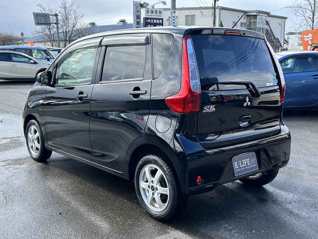 �y�x�����z���i�X�z���Ԃ������������܂��āA���ɗL�������܂��B�݌Ɏԗ��ɂȂ�܂��̂ŁA���񂲓s���̋X�������ɁA���ɗ��ĉ������B���X�\��������ƁA���ē����X���[�Y�ł��B