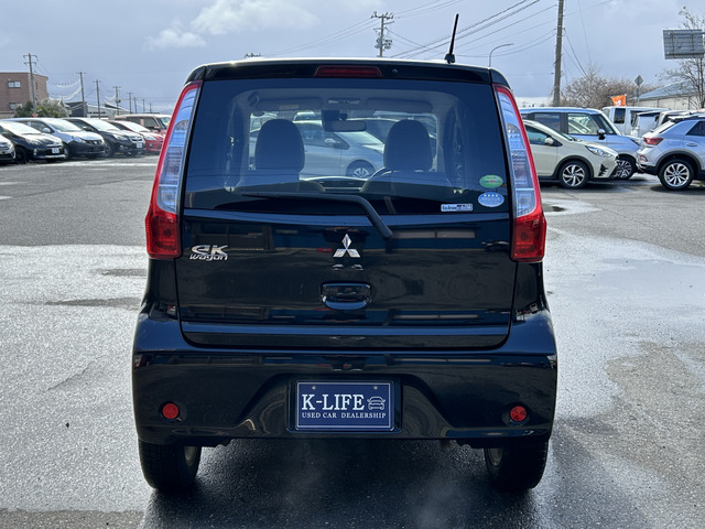 �y�x�����z���i�X�z���Ԃ������������܂��āA���ɗL�������܂��B�݌Ɏԗ��ɂȂ�܂��̂ŁA���񂲓s���̋X�������ɁA���ɗ��ĉ������B���X�\��������ƁA���ē����X���[�Y�ł��B