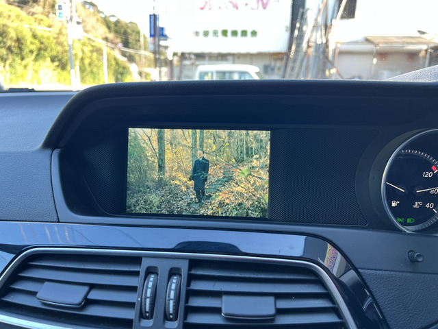 �}�t���[������G�A���̎��t���ȂǁA�J�X�^���̂����k�����C�y�ɂ��₢���킹���������B