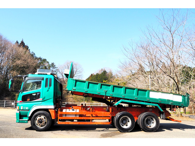 スーパーグレートダンプ