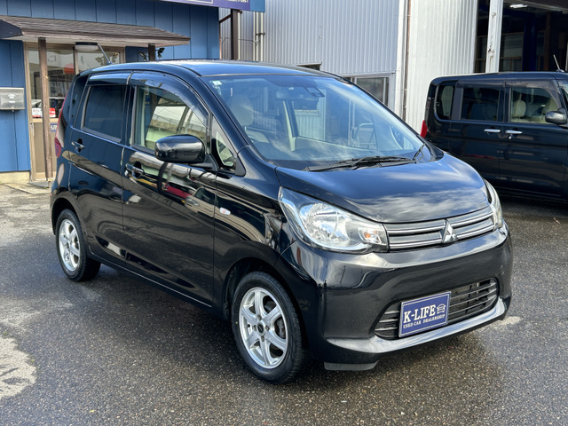 �y�x�����z���i�X�z���Ԃ������������܂��āA���ɗL�������܂��B�݌Ɏԗ��ɂȂ�܂��̂ŁA���񂲓s���̋X�������ɁA���ɗ��ĉ������B���X�\��������ƁA���ē����X���[�Y�ł��B