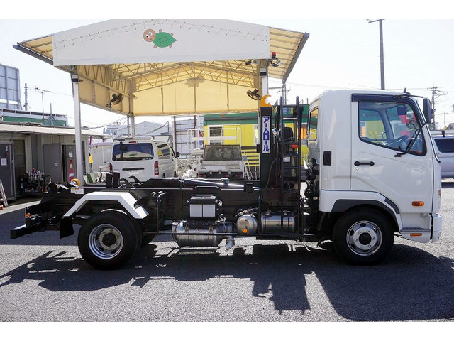 ���Ђ͓��V�΍ЊC��ی��������Ă���܂��B���q�l�ɂ������v����������Ă����Ē����܂��B