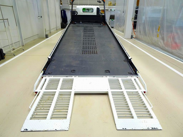 �ב����:567&times;207&times;11 �É̓��j�b�N/Neo5 UC-35NERS ���W�R��/�E�C���`�t ���t�b�N12�� �ב�^�C���~��2�� ��Ɠ�2�� ��^�~���[1�� �ג��߃��C���[�K�`��2��