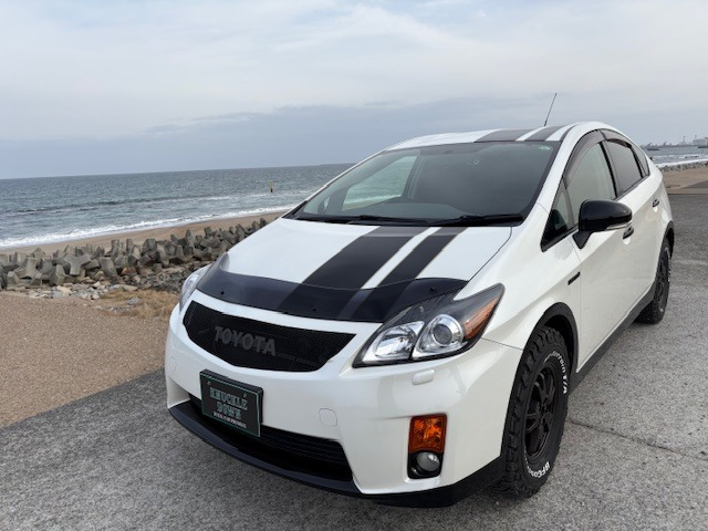 プリウス1.8 S LEDエディション