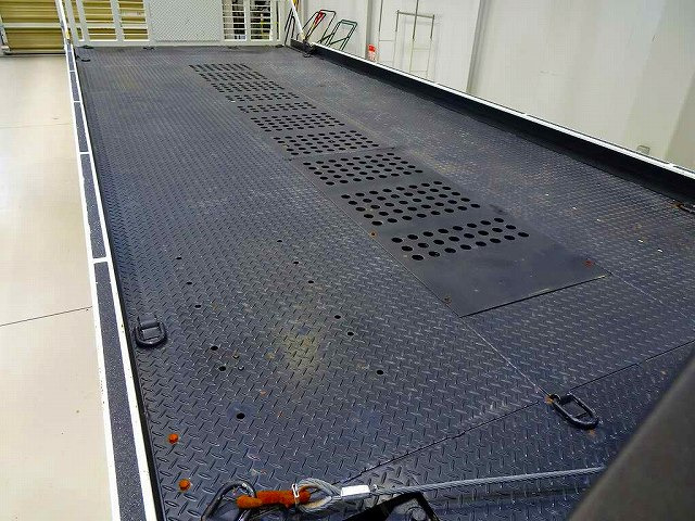 �ב����:567&times;207&times;11 �É̓��j�b�N/Neo5 UC-35NERS ���W�R��/�E�C���`�t ���t�b�N12�� �ב�^�C���~��2�� ��Ɠ�2�� ��^�~���[1�� �ג��߃��C���[�K�`��2��