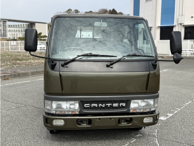 ���ɂ��ᑖ�s�̌����h�ԃ_�u���L���u�Ԃ̍݌Ɏԑ����������܂��B���Ԃ̂��F���w��ł���I�[�_�[�̔����ł��܂��̂ŁA��x���C�y�ɃX�^�b�t�ɂ��q�ˉ������B(�f�ډ��i�Ƃقڋ��z�͕ς��܂���B)