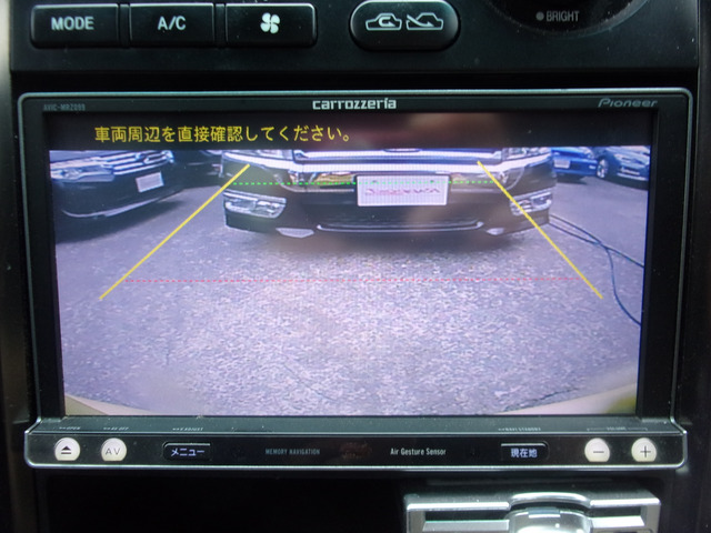 �J���[�o�b�N���j�^�[�B